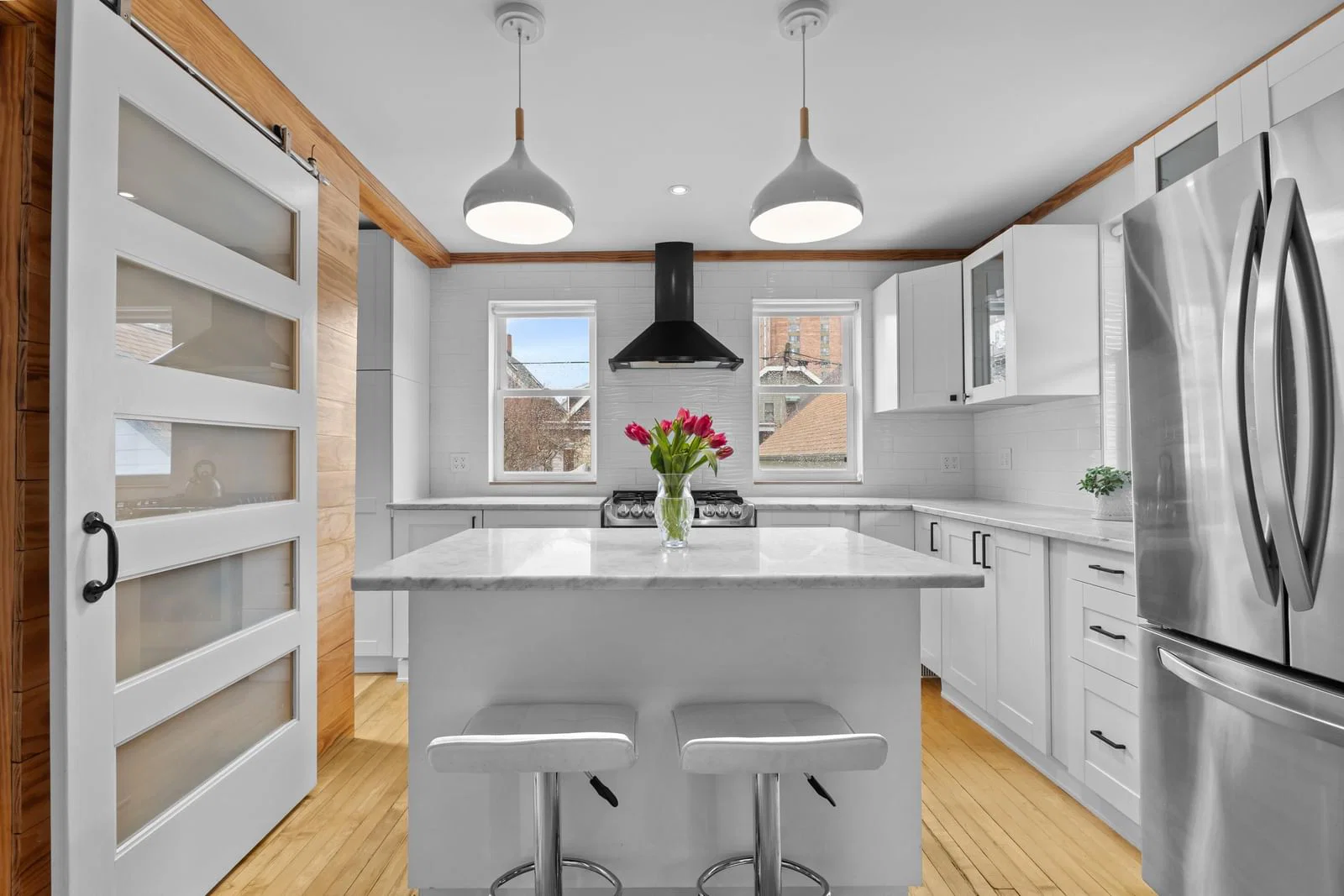 1850 Arlington 5