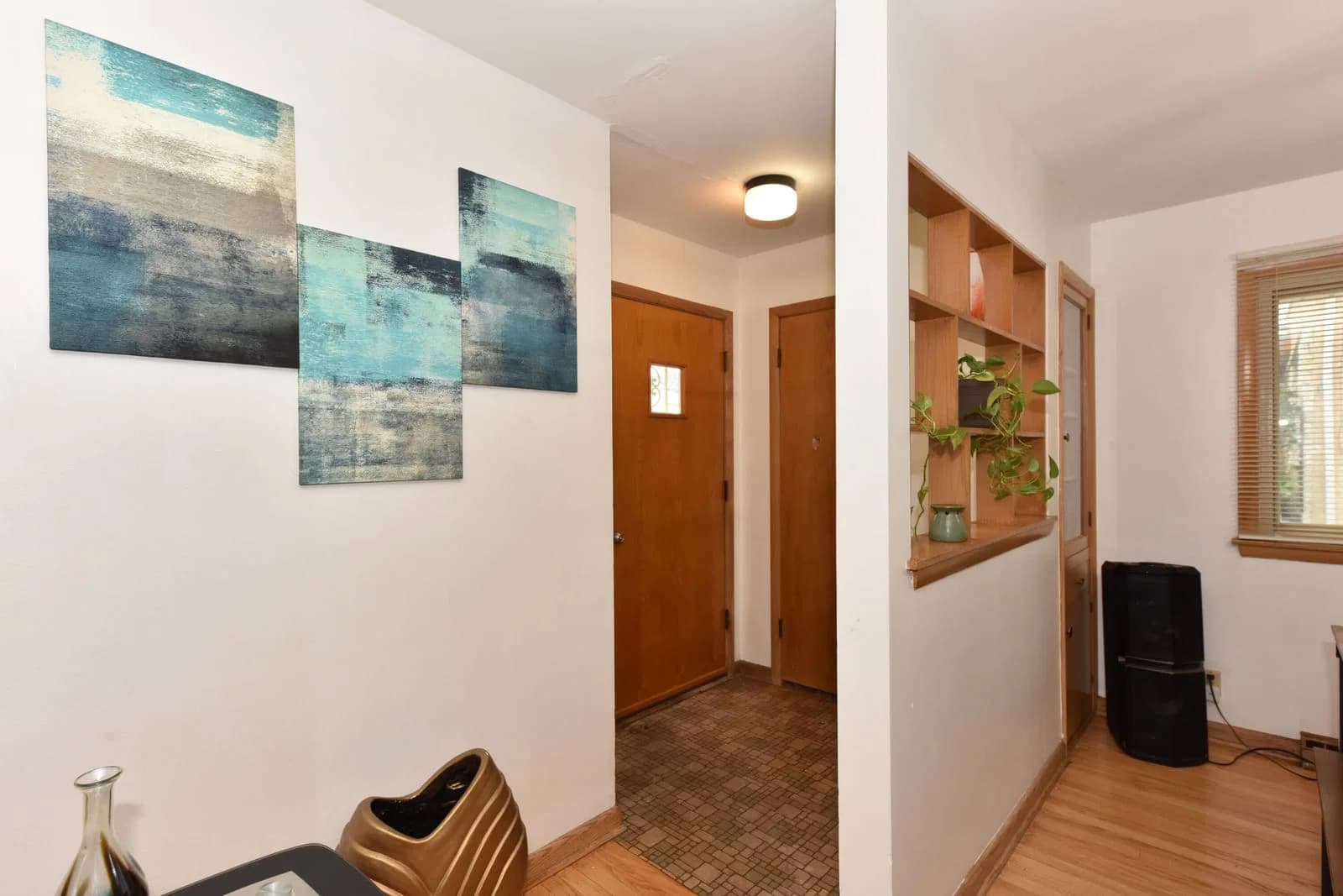 8103 Potomac 5