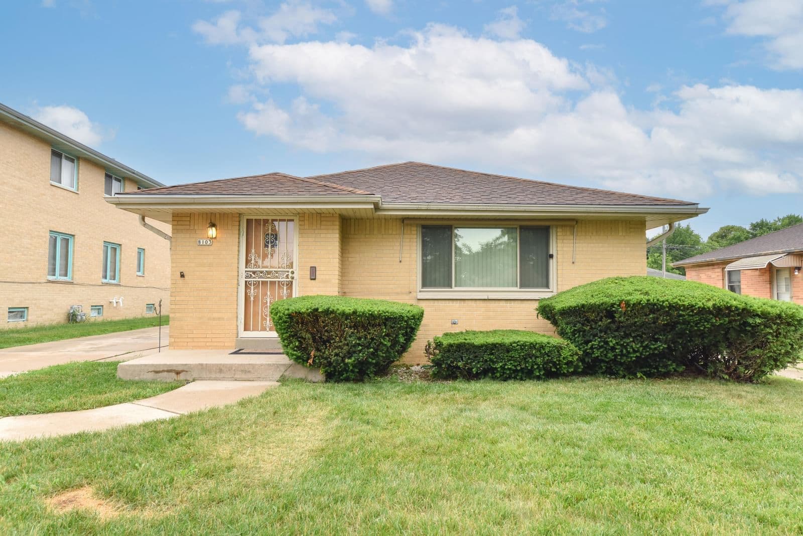 8103 Potomac 3