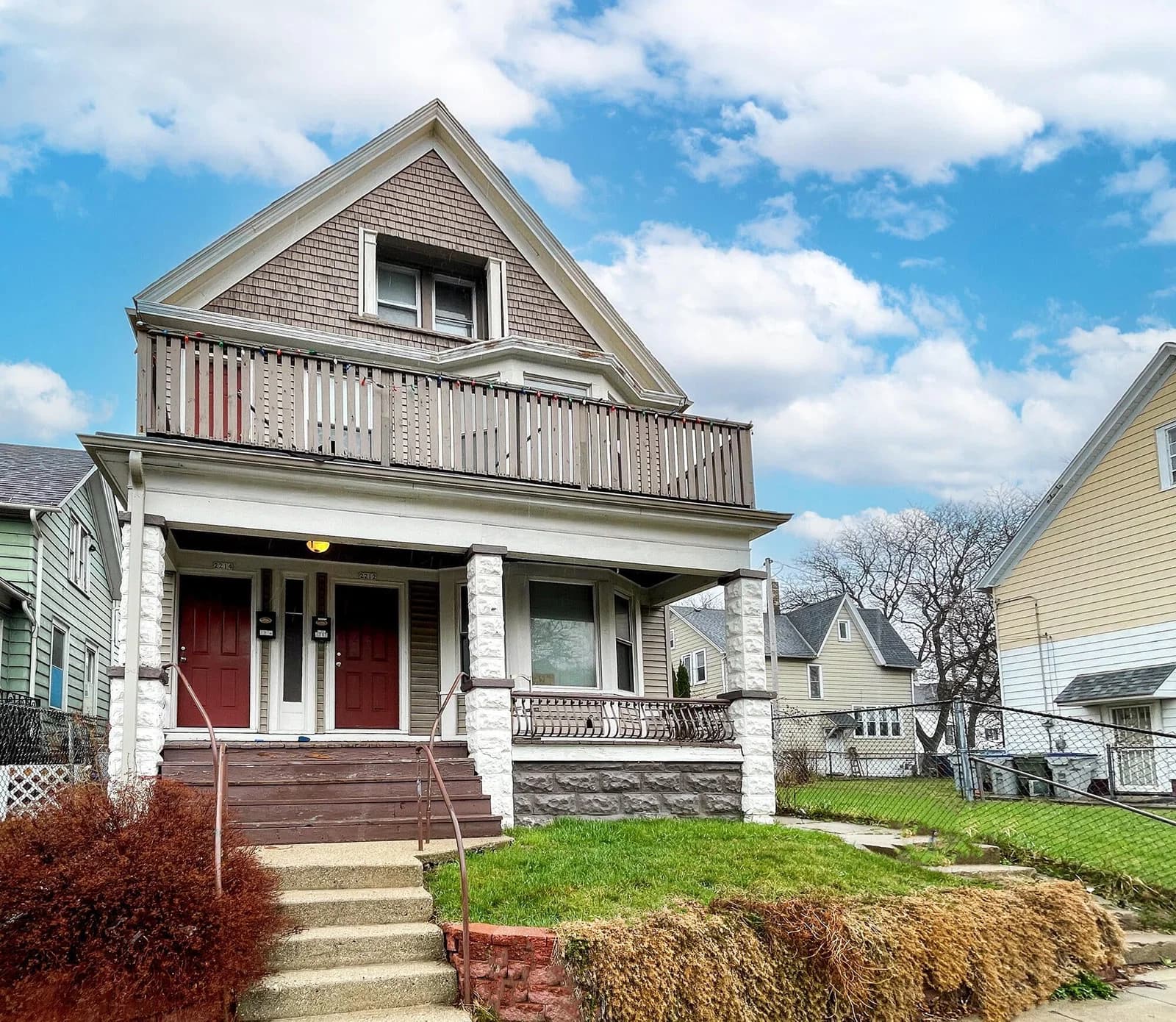2214 Holton, Milwaukee, WI 53212