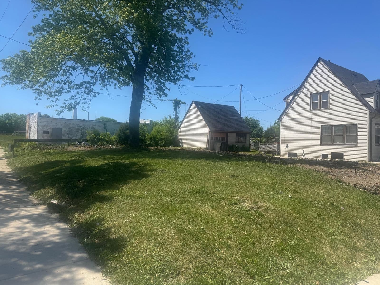 3803 7th, Milwaukee, WI 53212