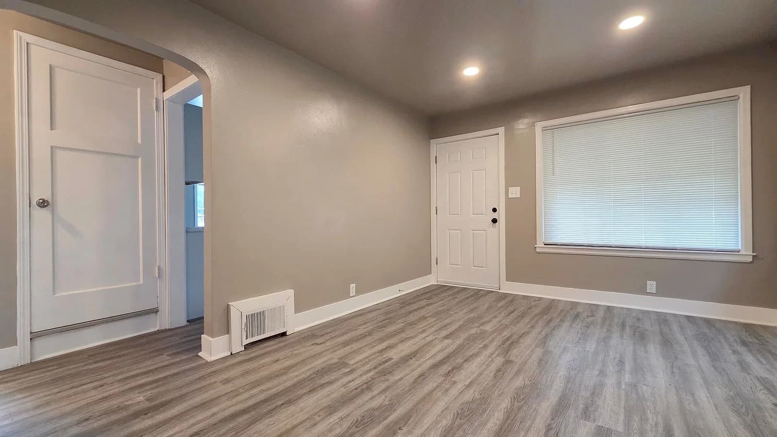4606 Sherman 4