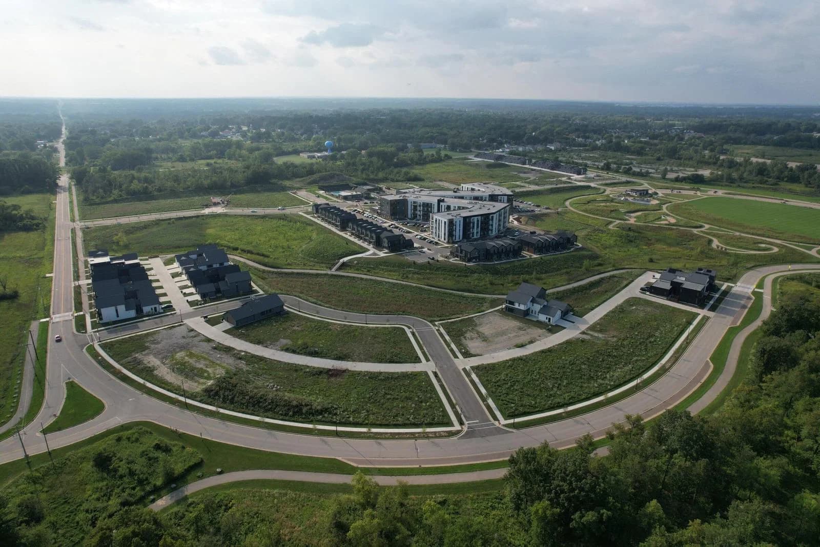9463 Lake Vista 4