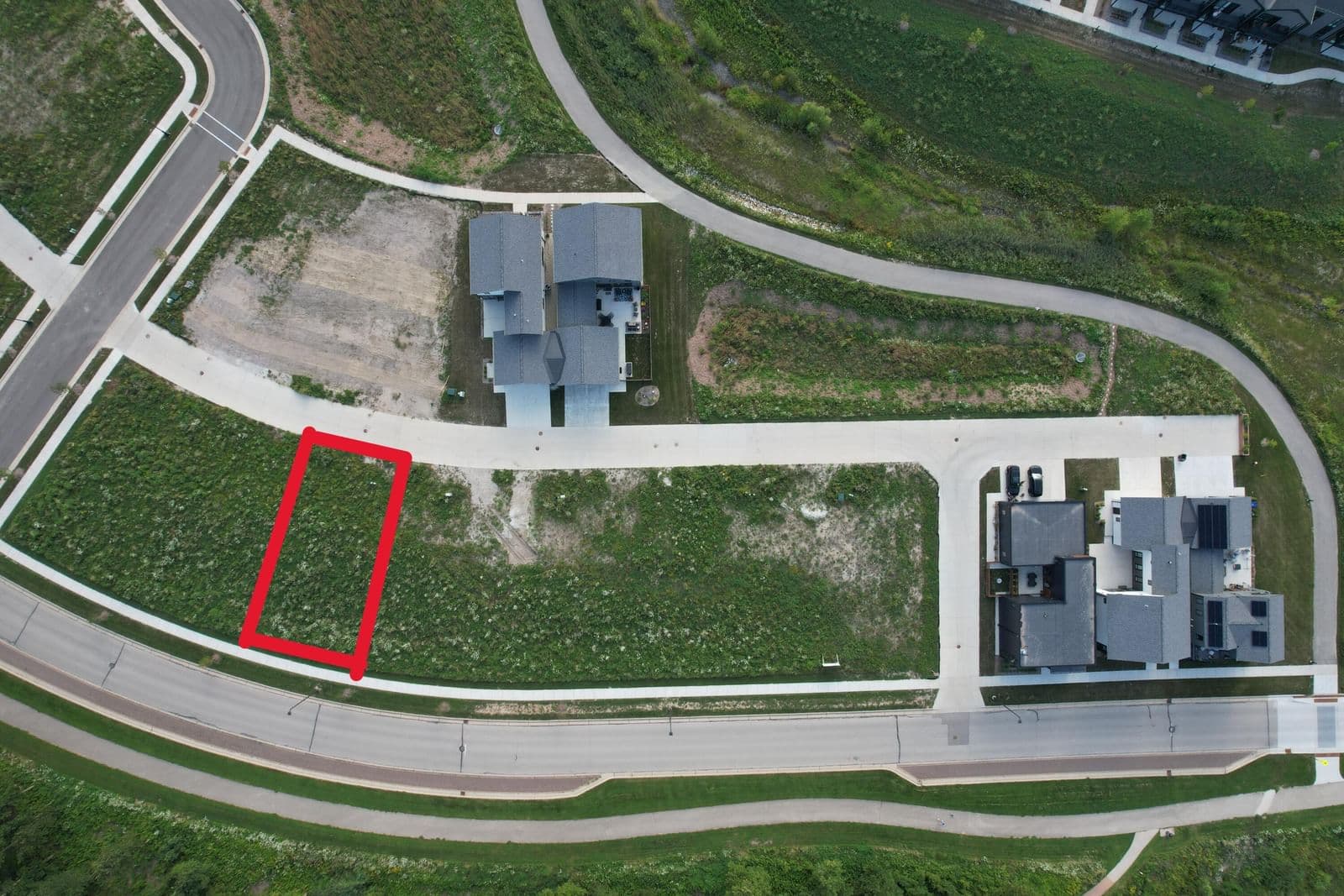 9407 Lake Vista, Oak Creek, WI 53154