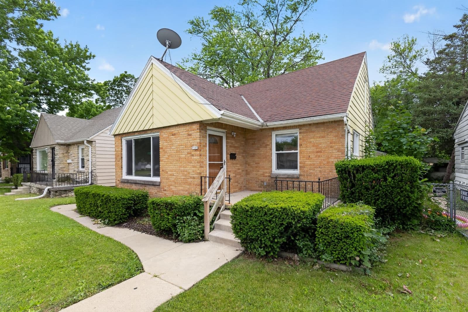 7107 Beckett, Milwaukee, WI 53216