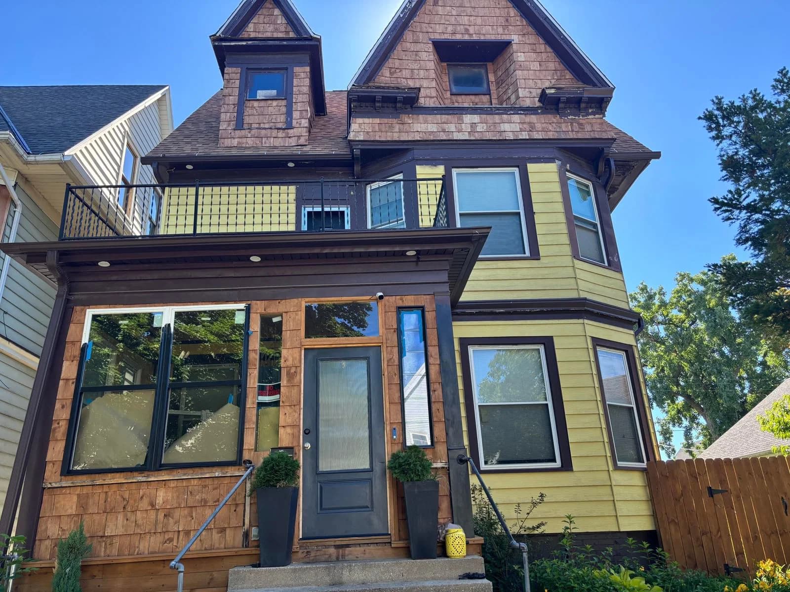 1928 33rd, Milwaukee, WI 53208