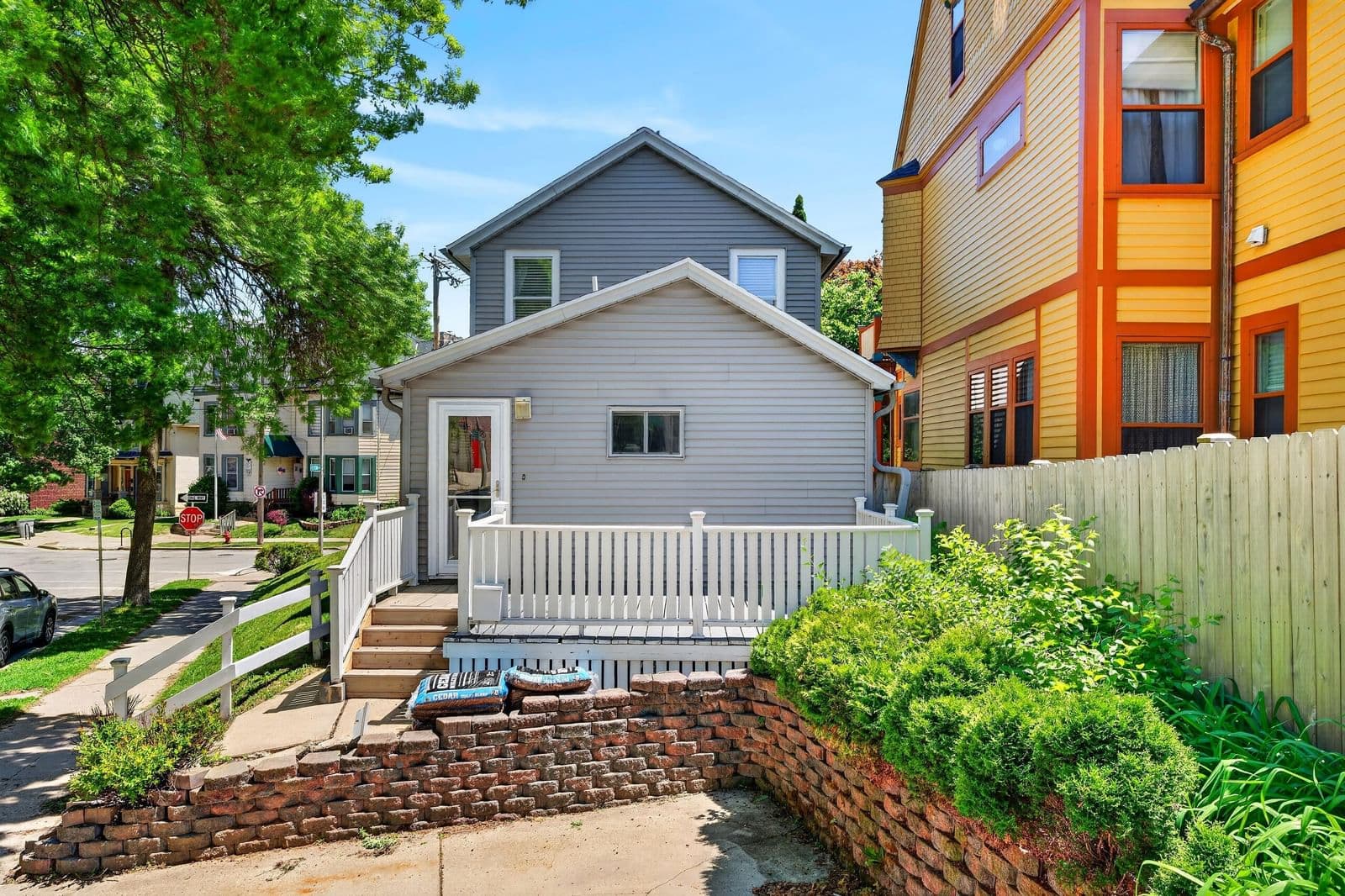 1463 Franklin 4