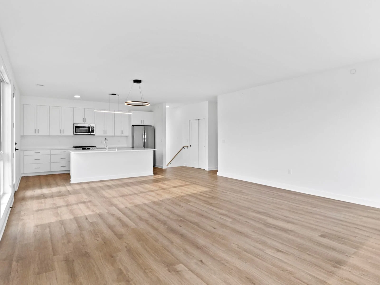 4163 Hemlock 4