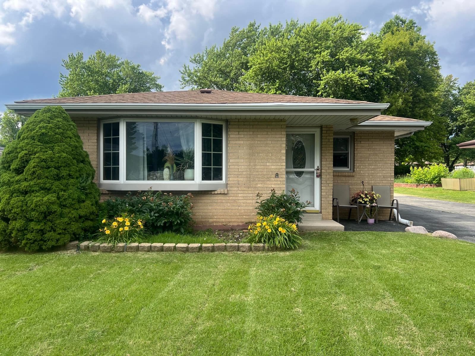 5324 Allerton, Greenfield, WI 53220