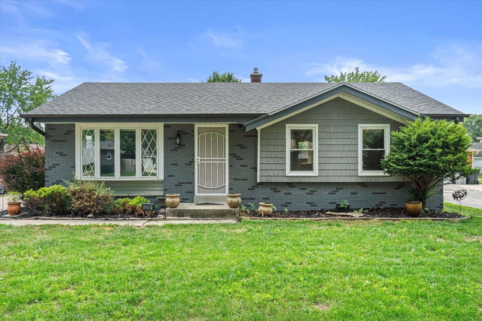 8359 Celina, Milwaukee, WI 53224