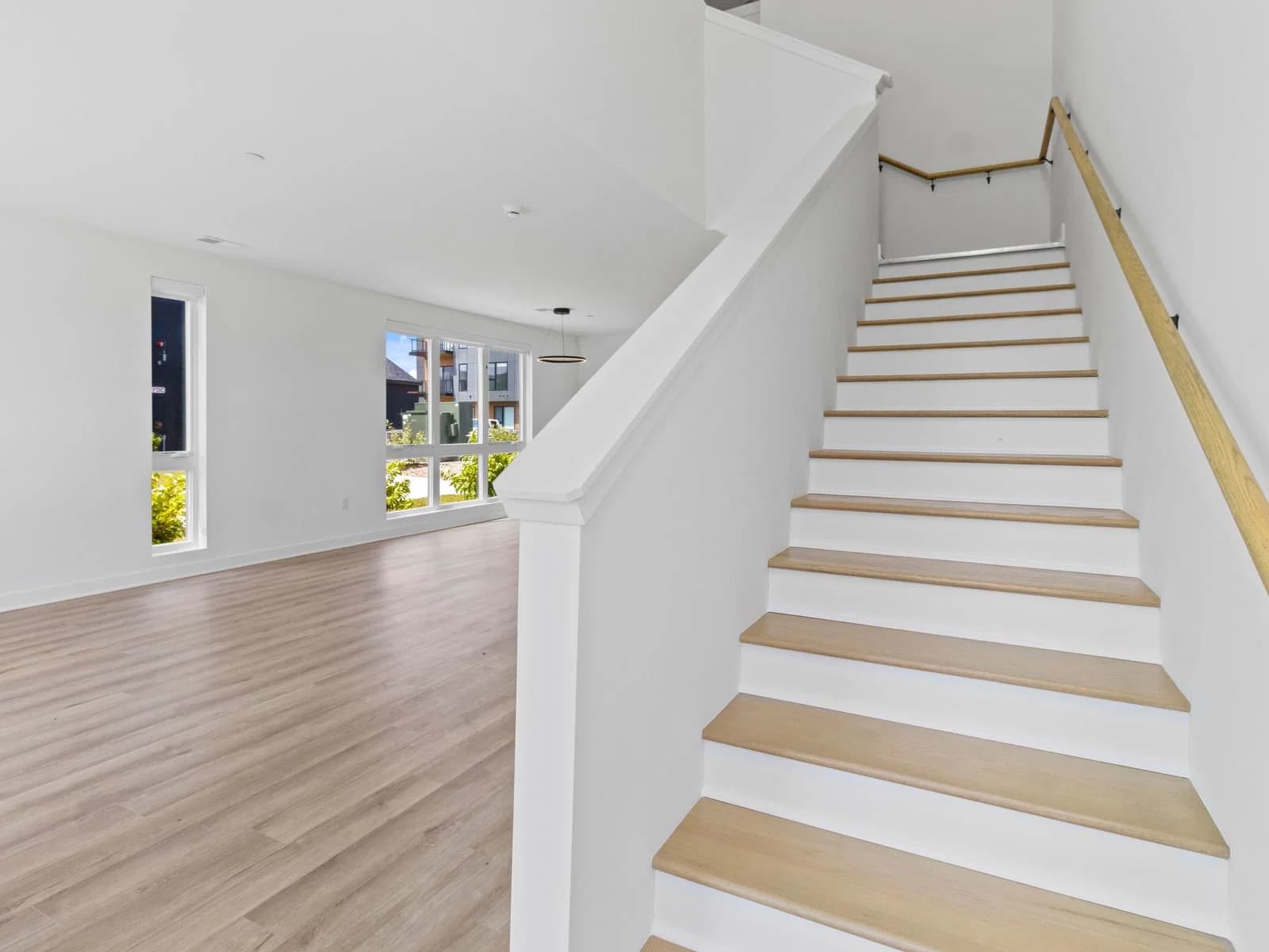 4199 Hemlock 5