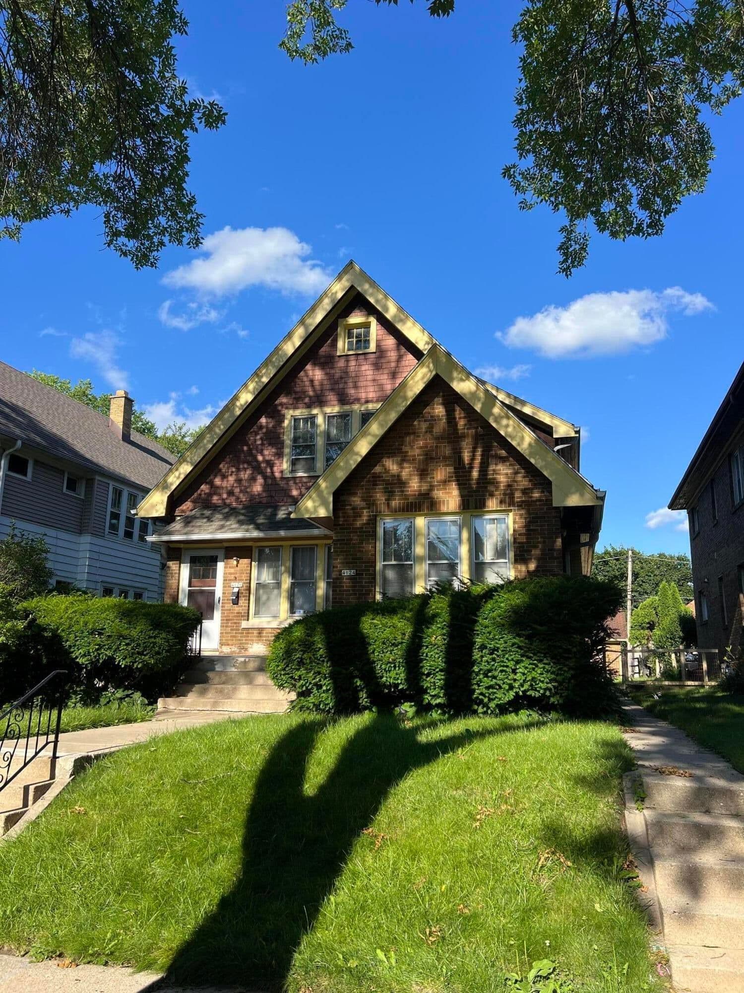 4124 24th, Milwaukee, WI 53209