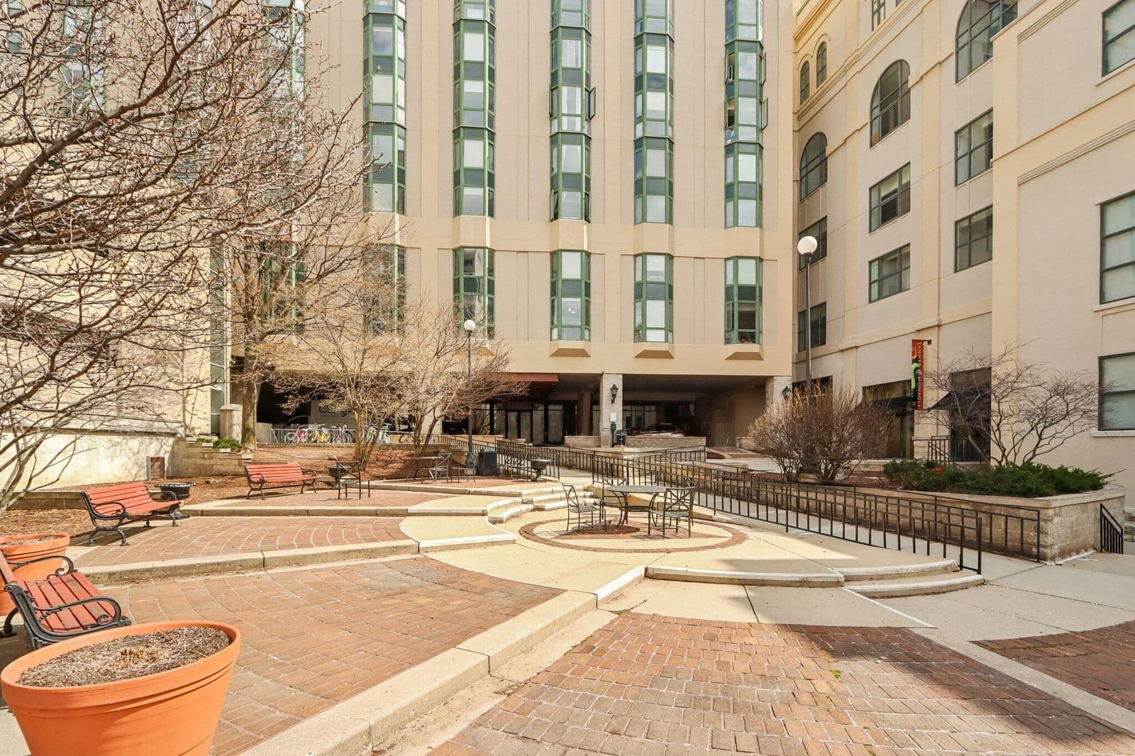 270 Highland 3
