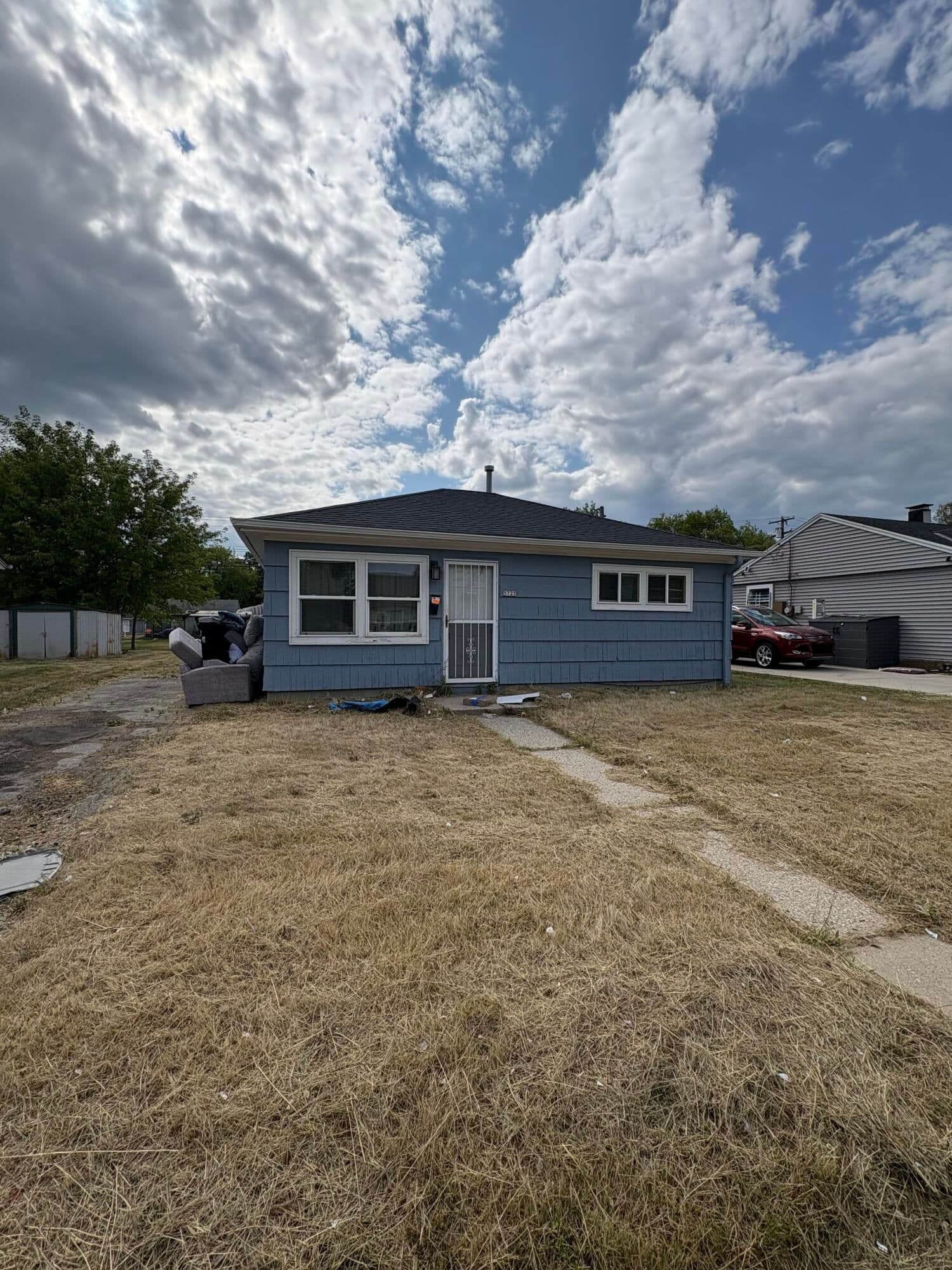 5725 60th, Milwaukee, WI 53218