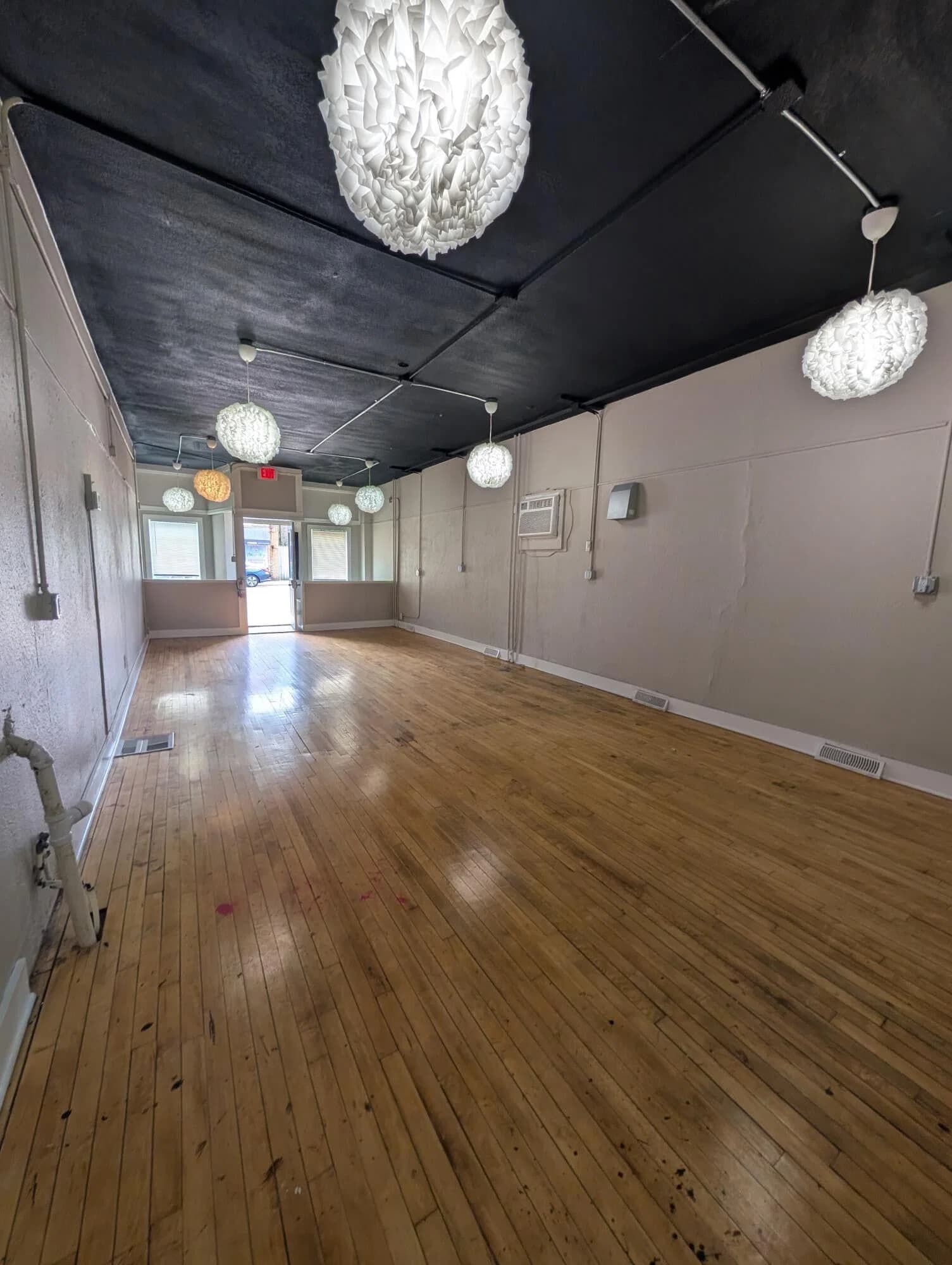 5316 Center 2