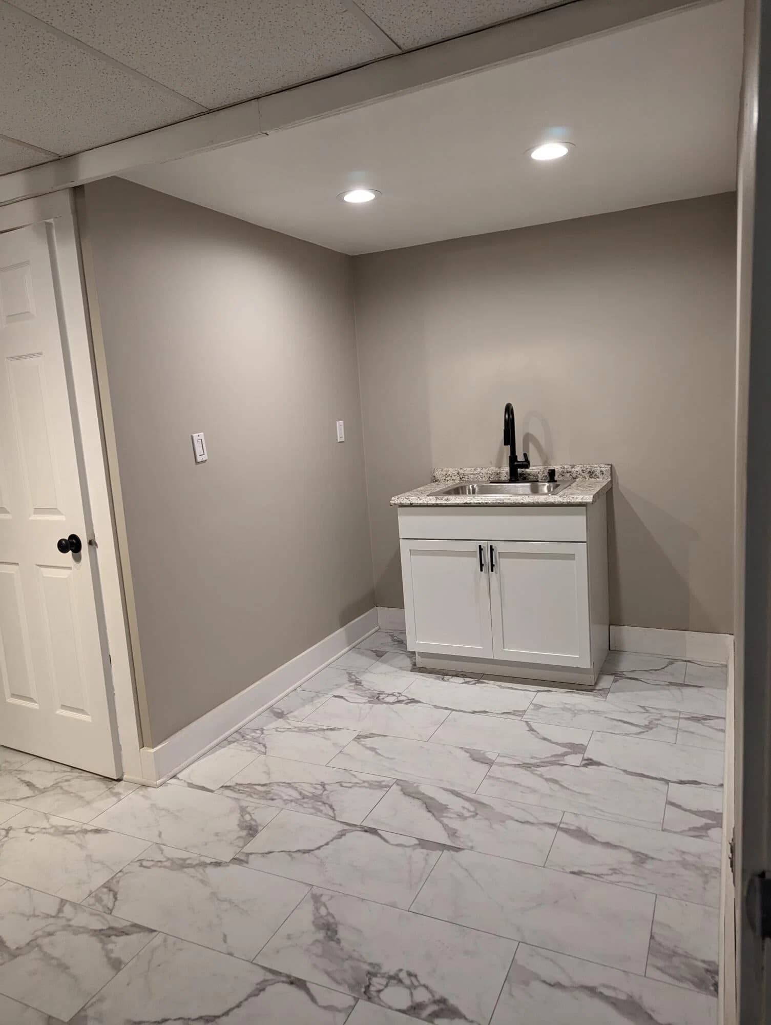5316 Center 5