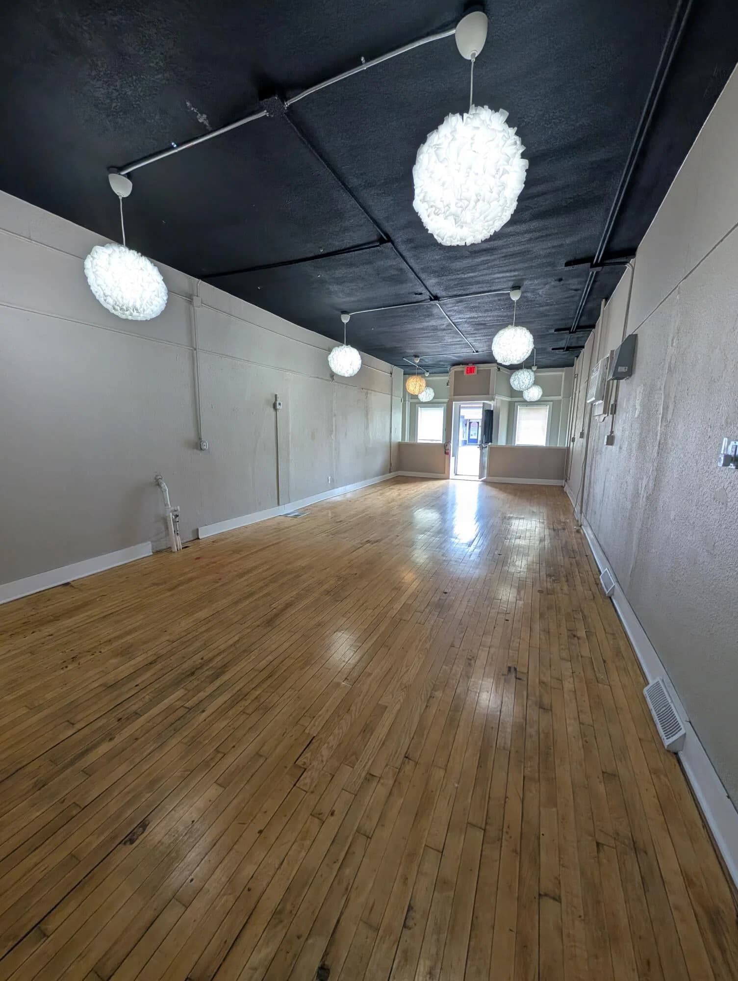 5316 Center 3