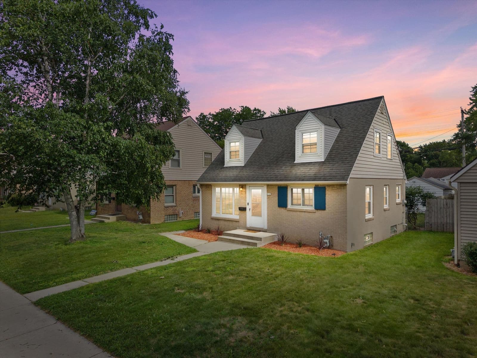 8129 Burleigh 2