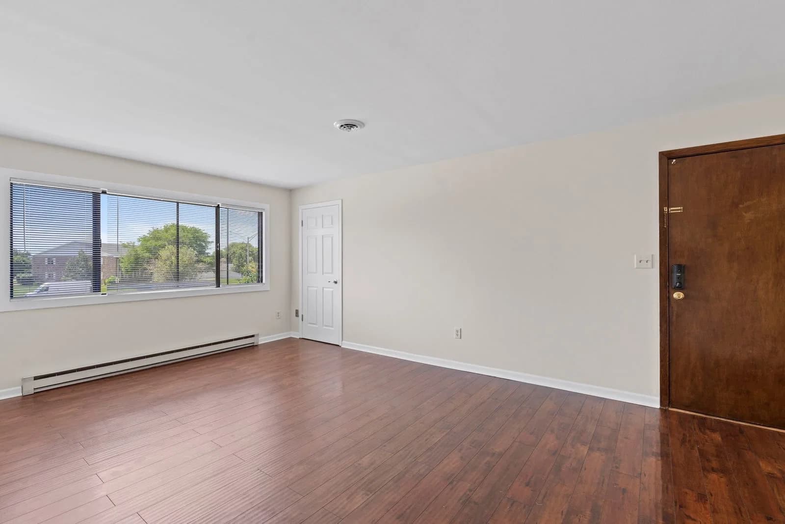 10364 Whitnall Edge 4