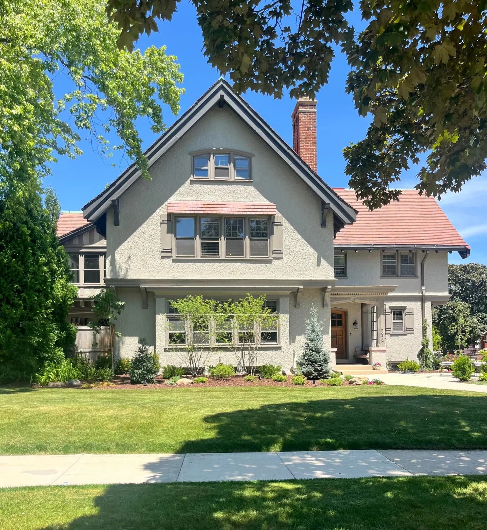 2928 Kenwood 5