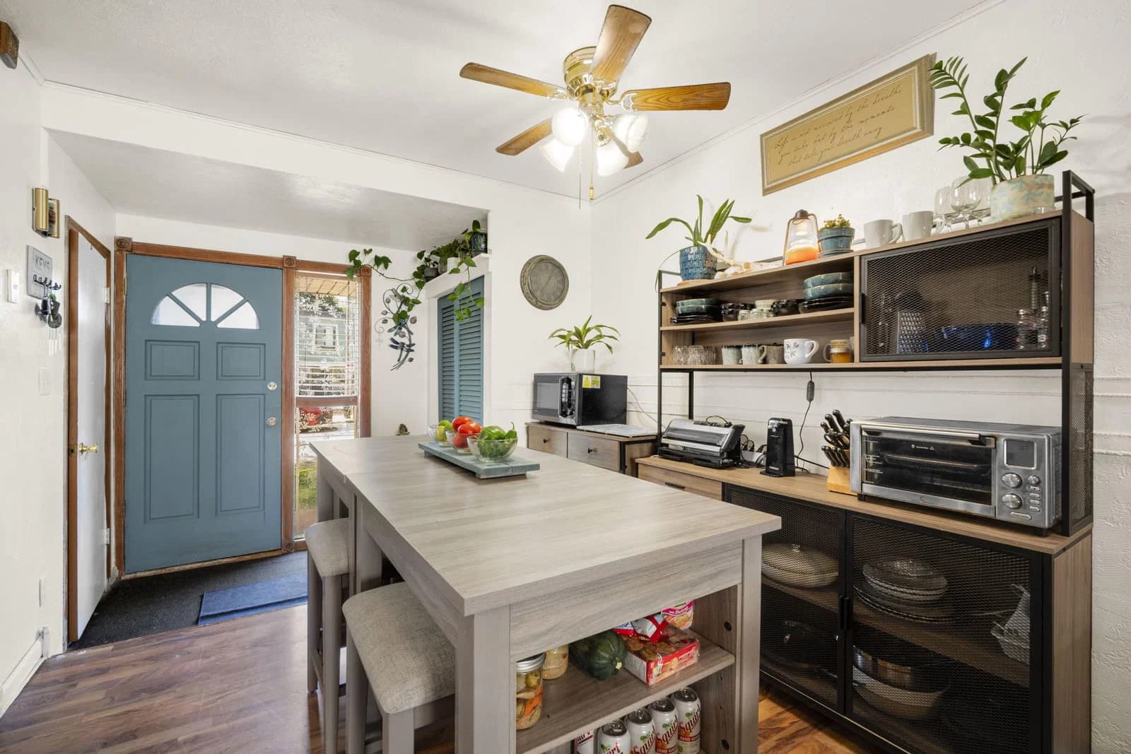 3333 5th, South Milwaukee, WI 53172