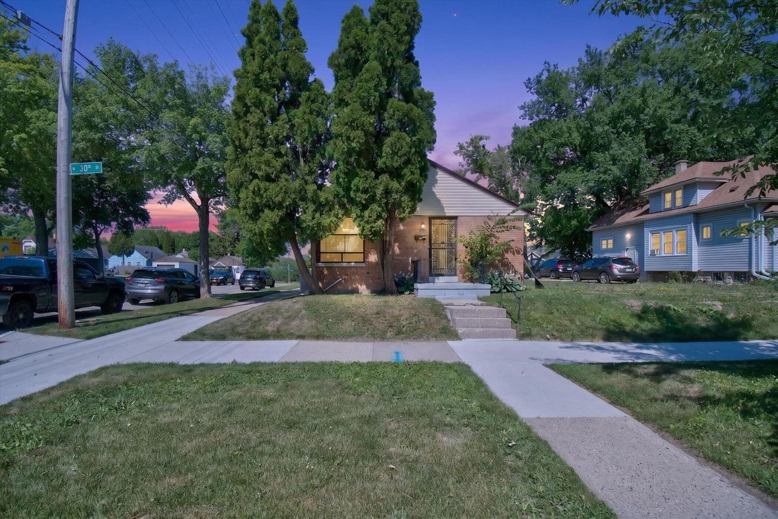 4701 30th, Milwaukee, WI 53209