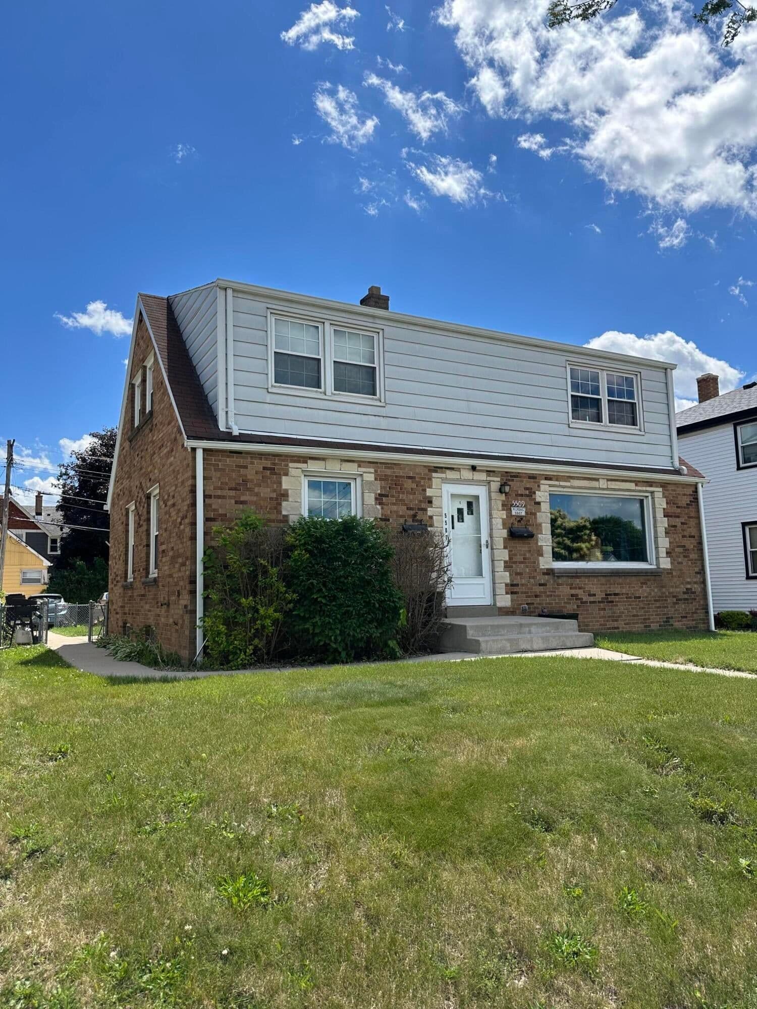 5507 Oklahoma, Milwaukee, WI 53219