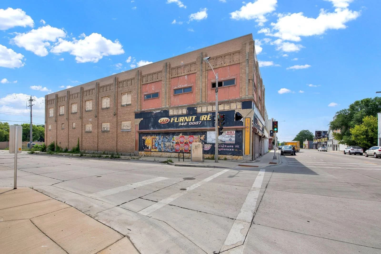 1301 Vliet St, Milwaukee, WI 53205 2