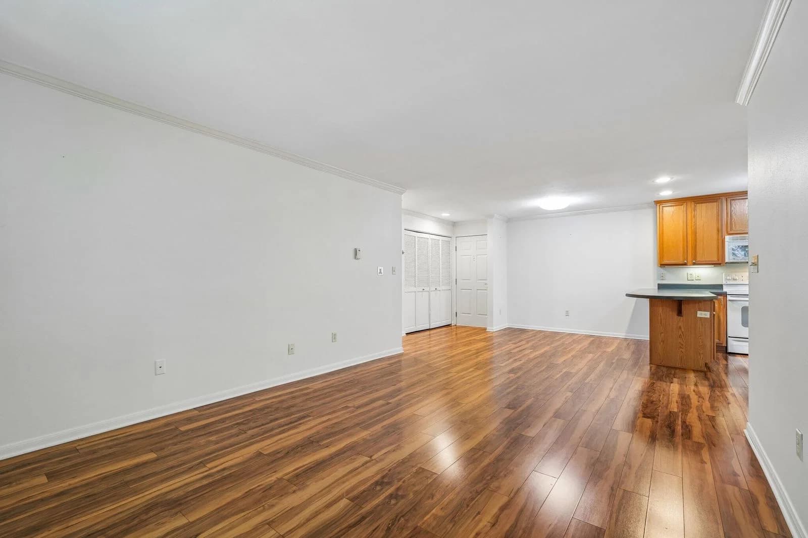 1108 Milwaukee 5