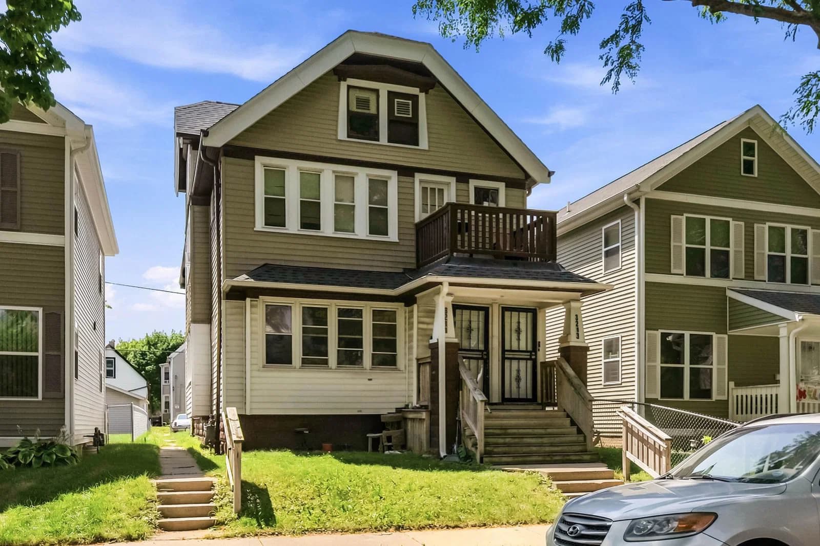3211 Buffum, Milwaukee, WI 53212