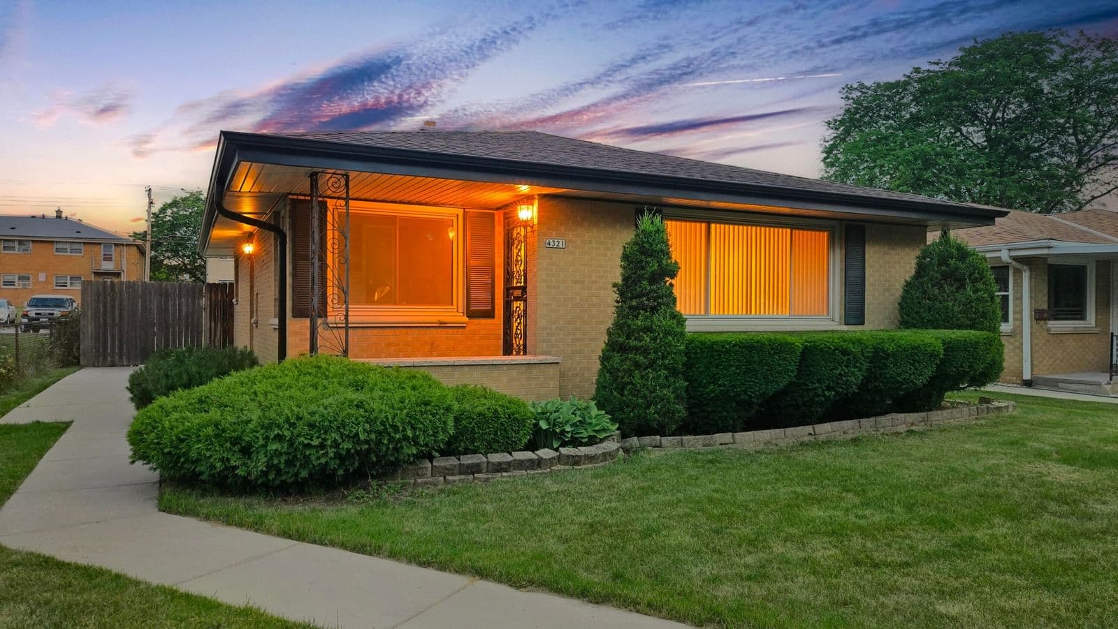 4321 75th, Milwaukee, WI 53216