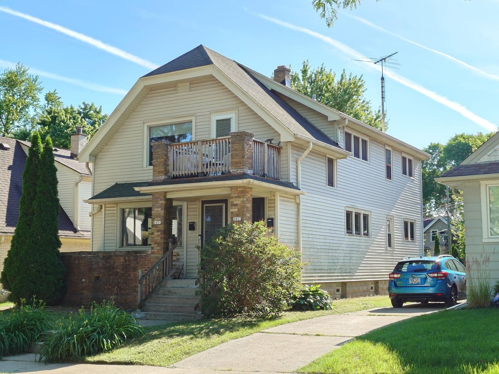2451 65th, Wauwatosa, WI 53213
