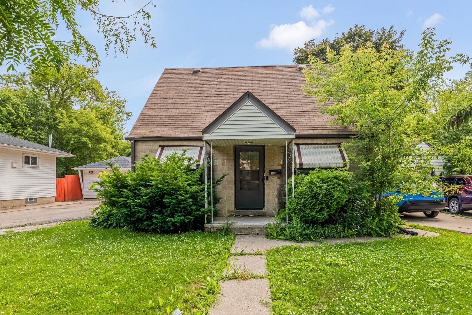 5016 49th, Milwaukee, WI 53218