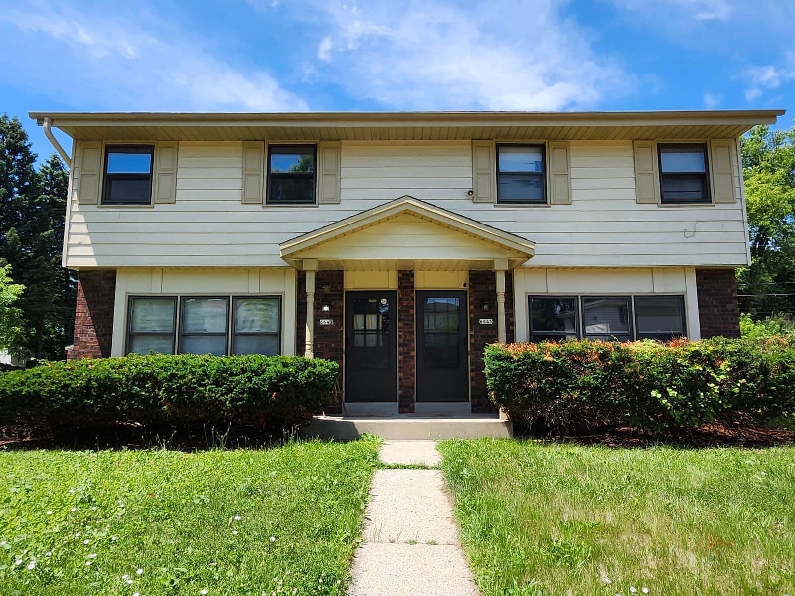 6643 55th, Milwaukee, WI 53223