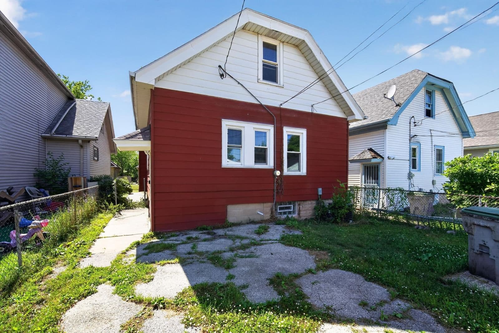 4552 38th St, Milwaukee, WI 53209 3