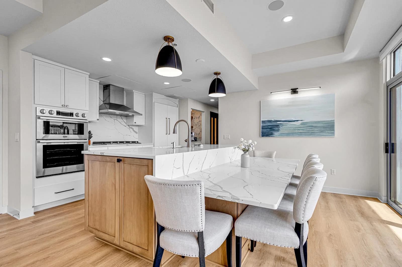 106 Seeboth, Milwaukee, WI 53204