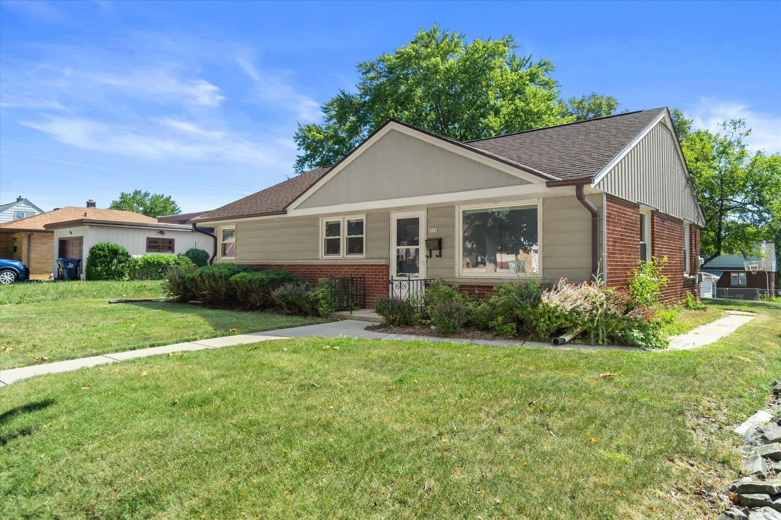 4516 78th, Milwaukee, WI 53218