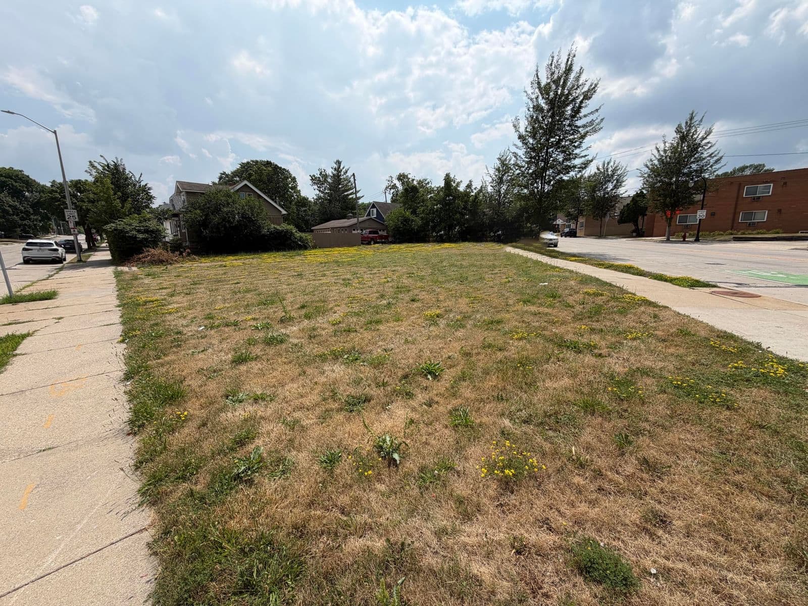 9201 National, West Allis, WI 53227