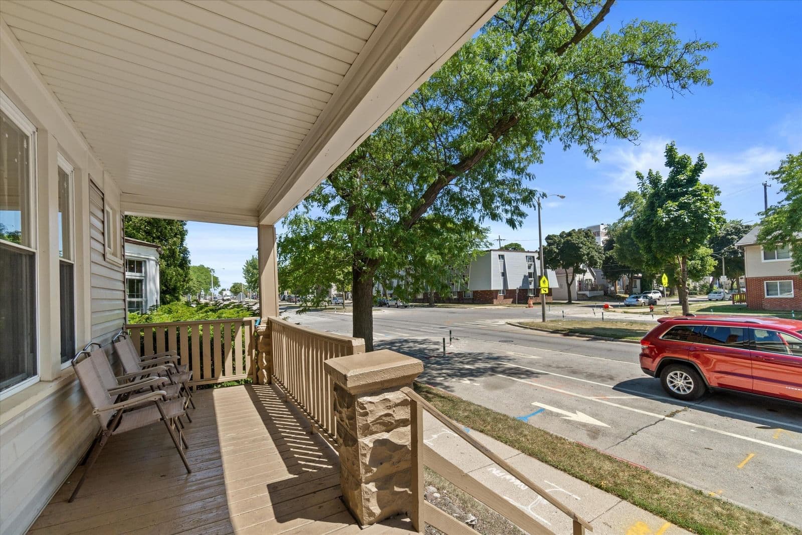 806 Lapham 2