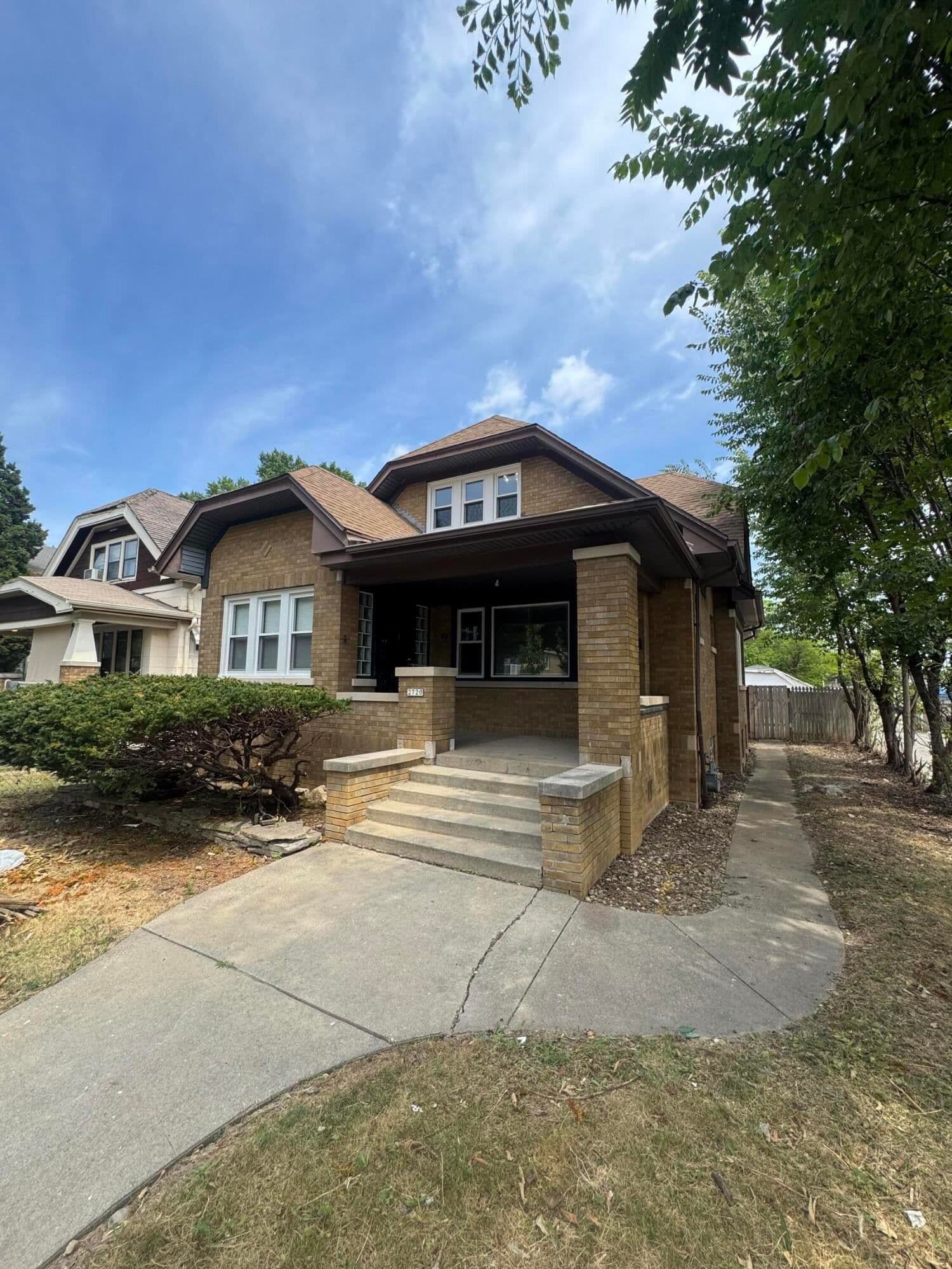 2720 52nd, Milwaukee, WI 53210