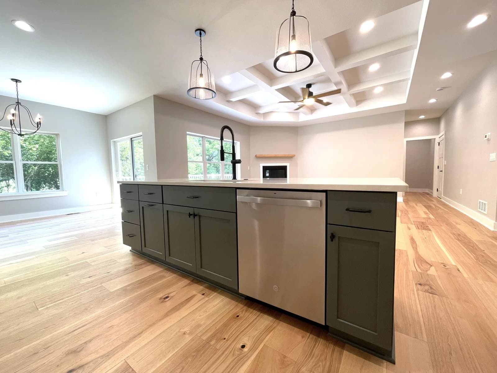 9600 Howell 5
