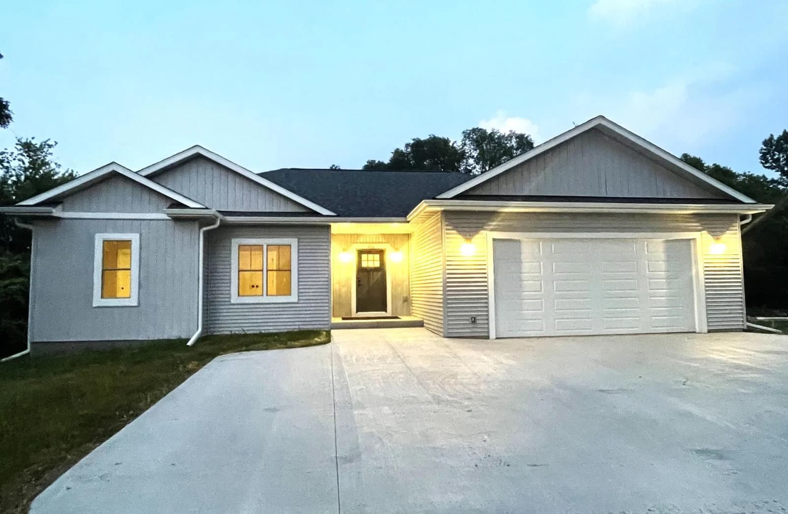 9600 Howell, Oak Creek, WI 53154