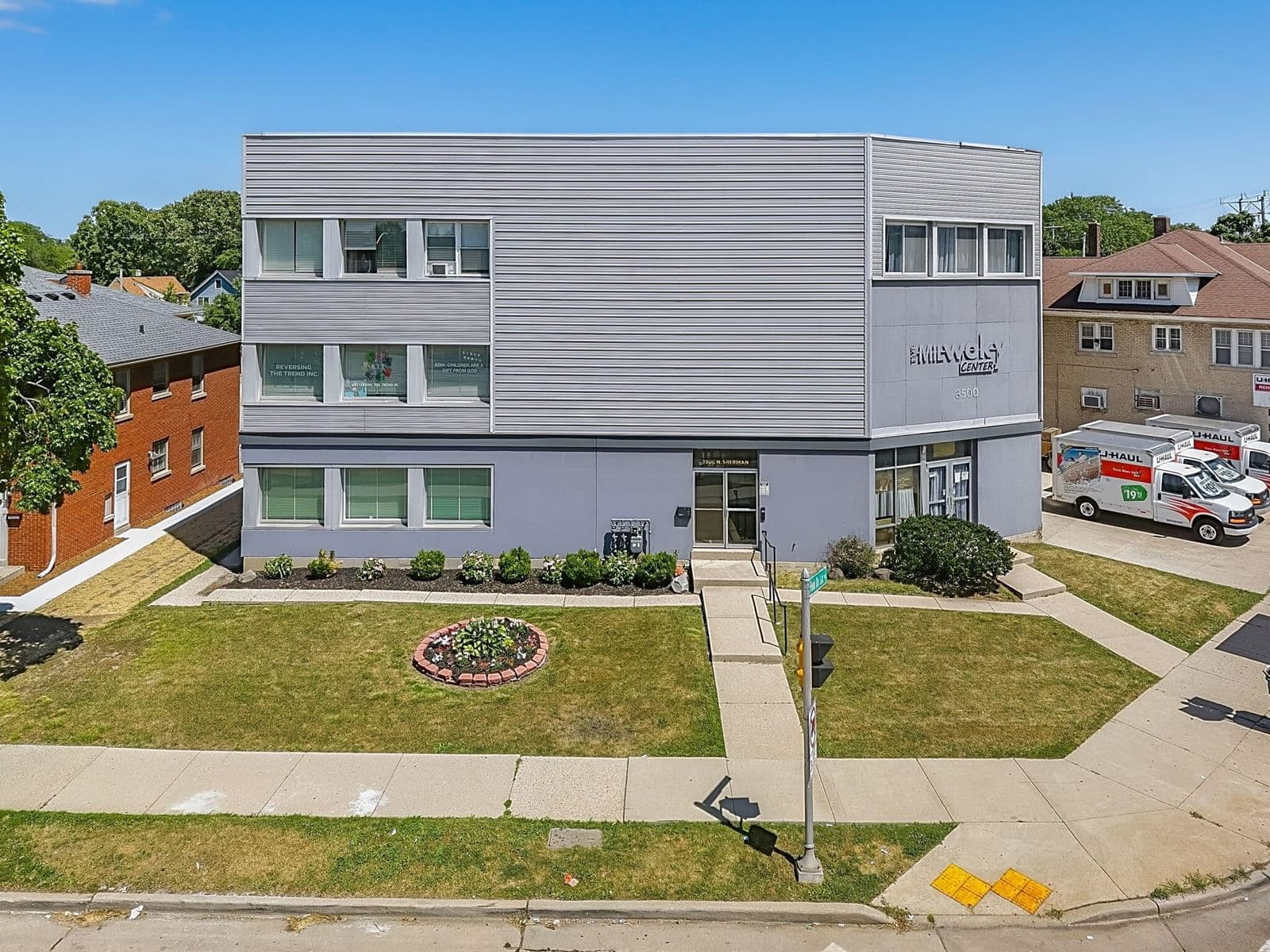 3500 Sherman, Milwaukee, WI 53216