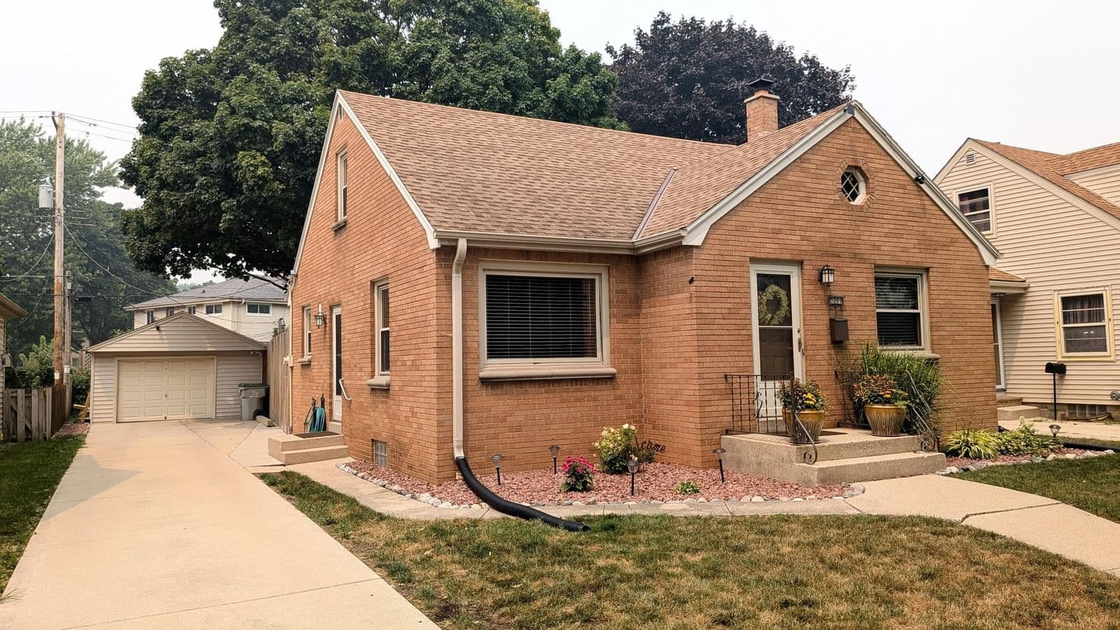 3201 72nd, Milwaukee, WI 53219