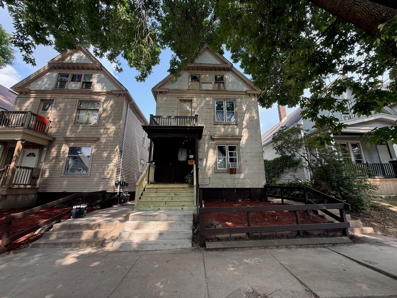 1556 24th, Milwaukee, WI 53204
