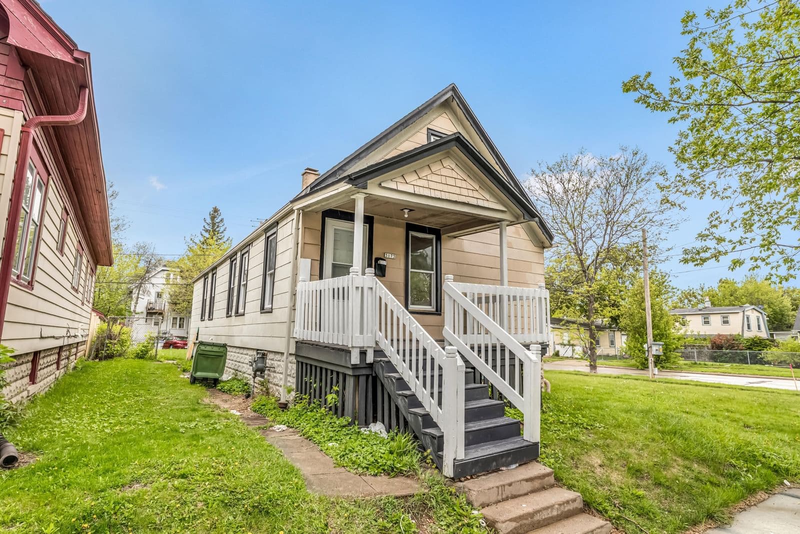 3173 41st, Milwaukee, WI 53216