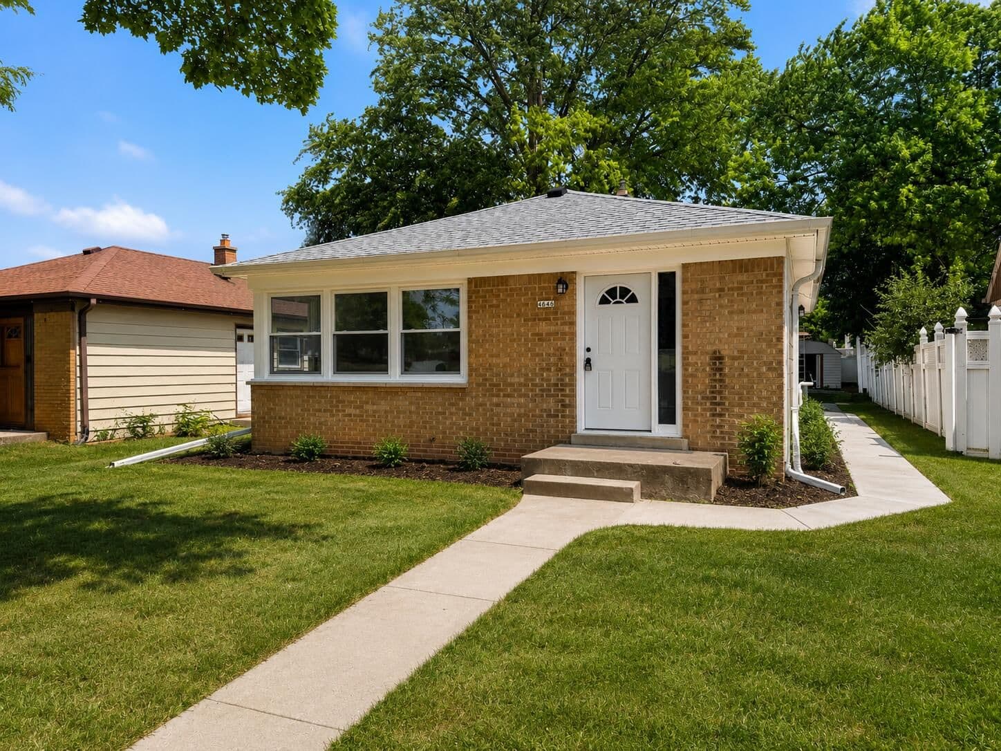 4646 72nd, Milwaukee, WI 53218