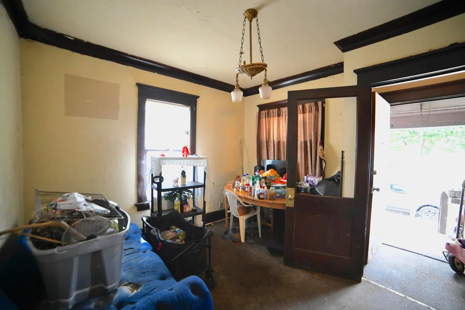 1216 Chambers 2