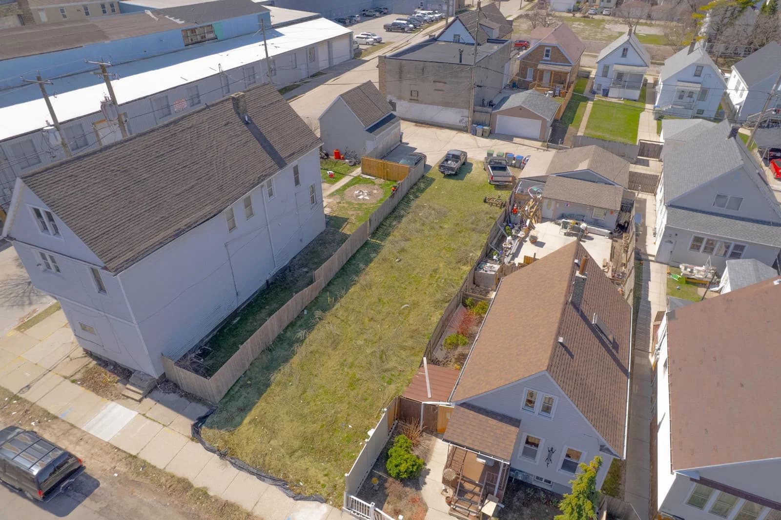 2685 7th, Milwaukee, WI 53215
