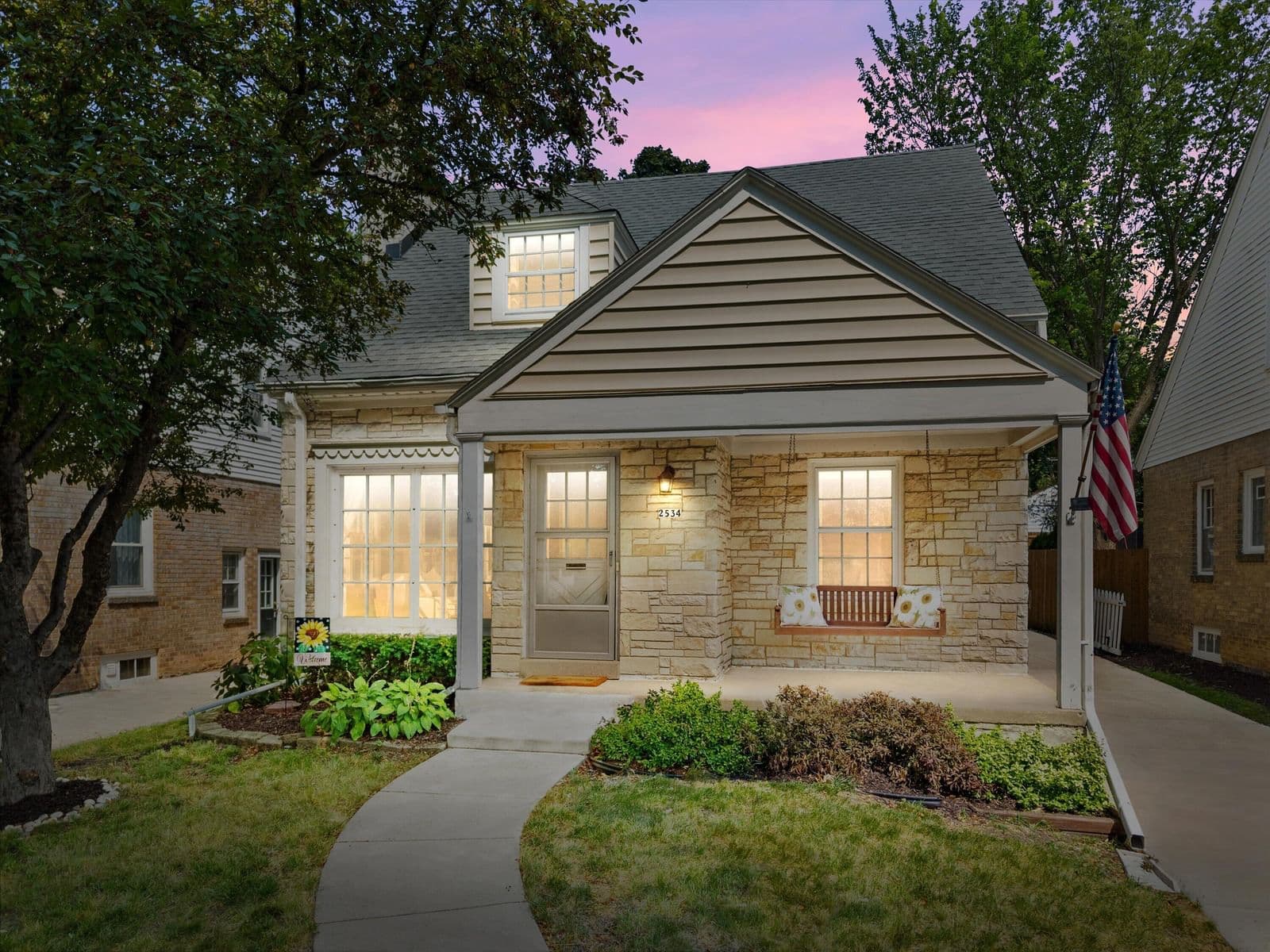2534 67th, Wauwatosa, WI 53213